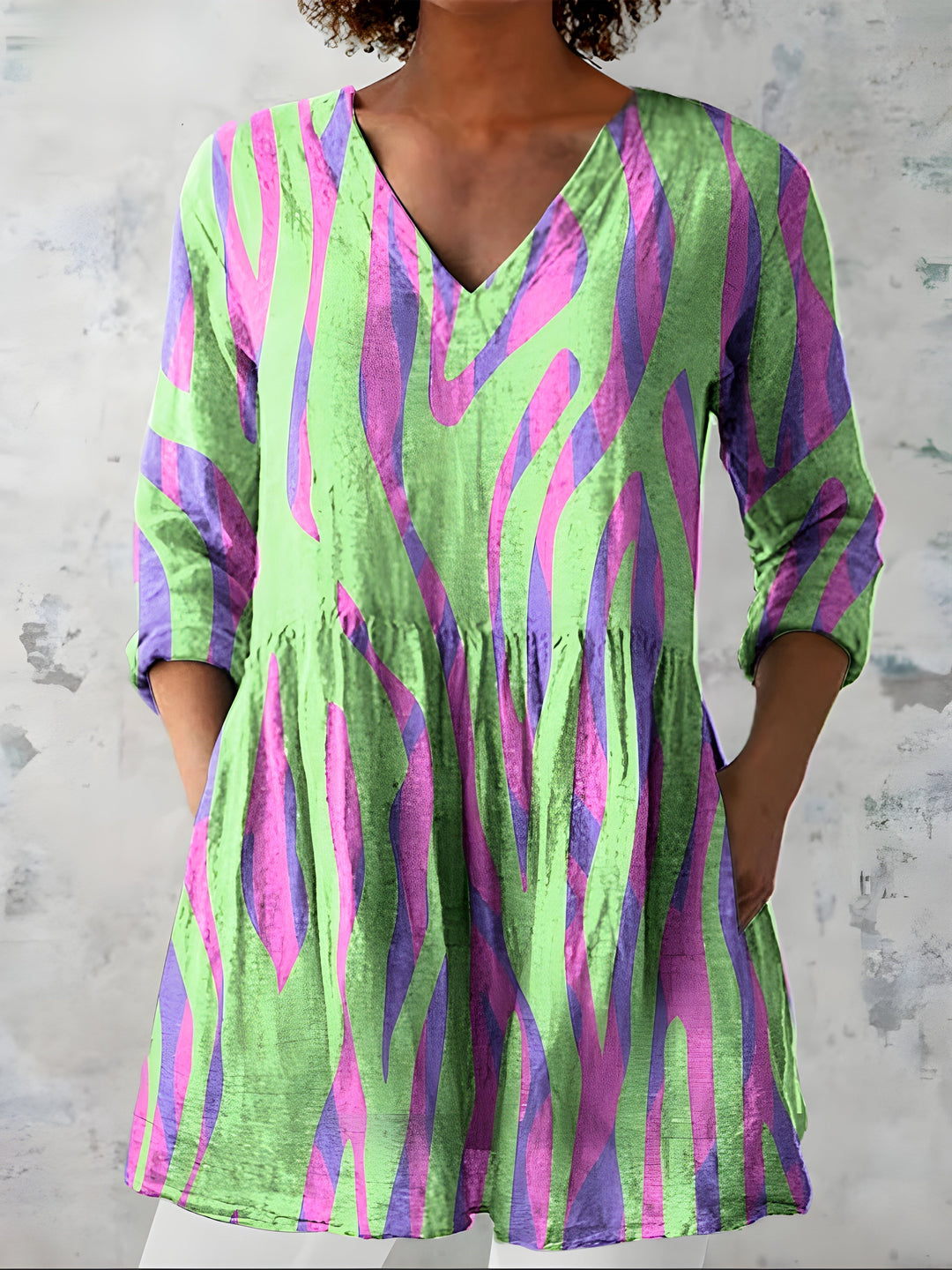 Lyla | Long Blouse With V-Neck