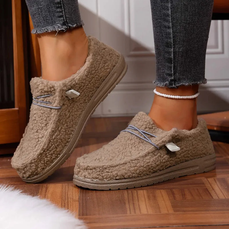 Luna™ | Warm Teddy Slippers