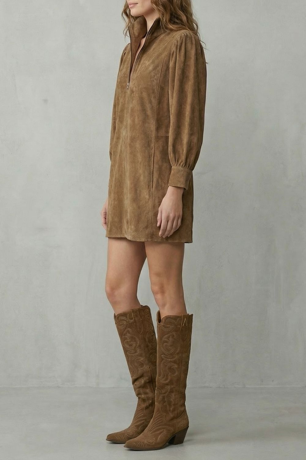 Valmira – Suede Vintage Charm – Mini Dress