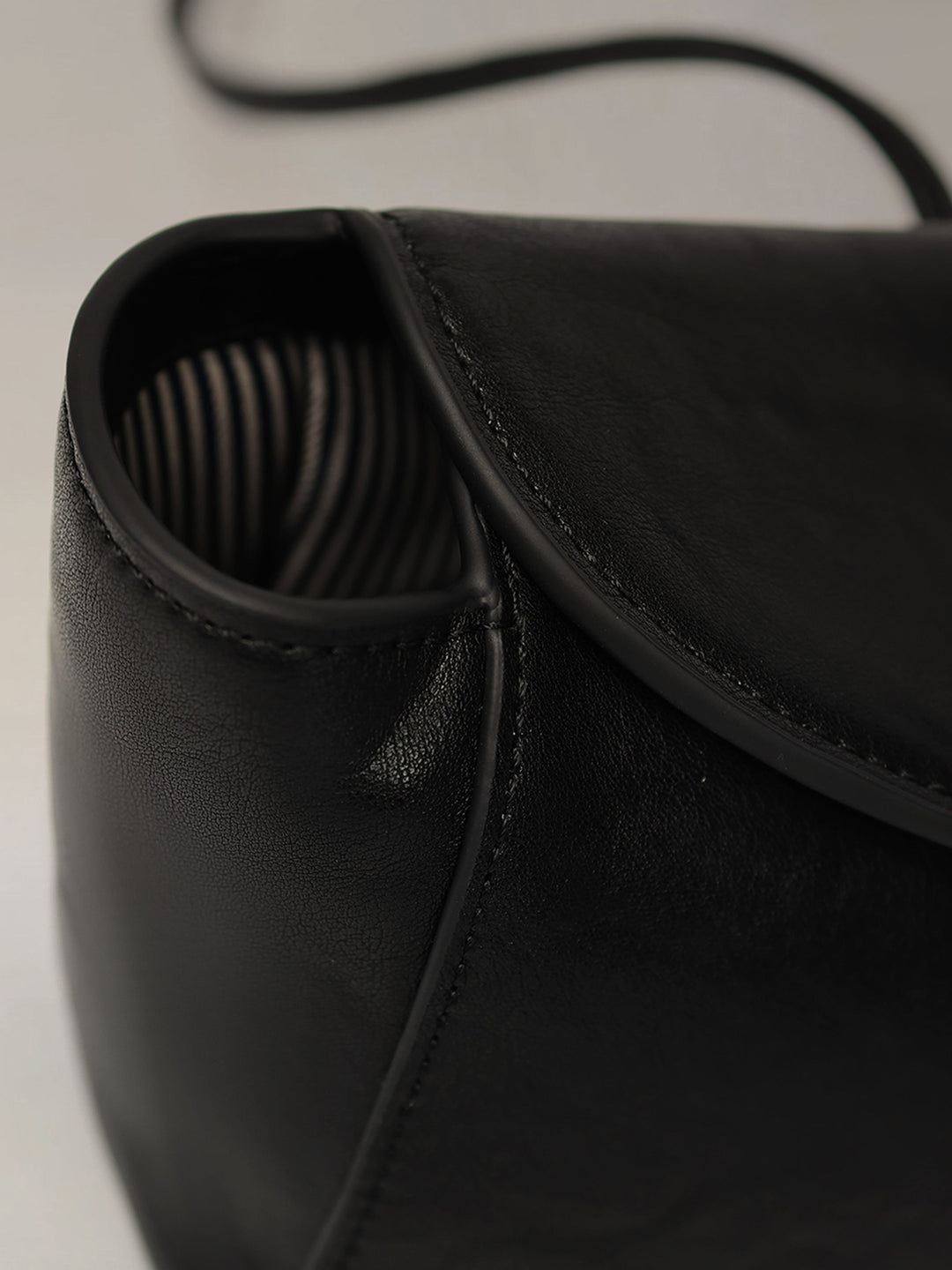 Linéa Shoulder Baguette