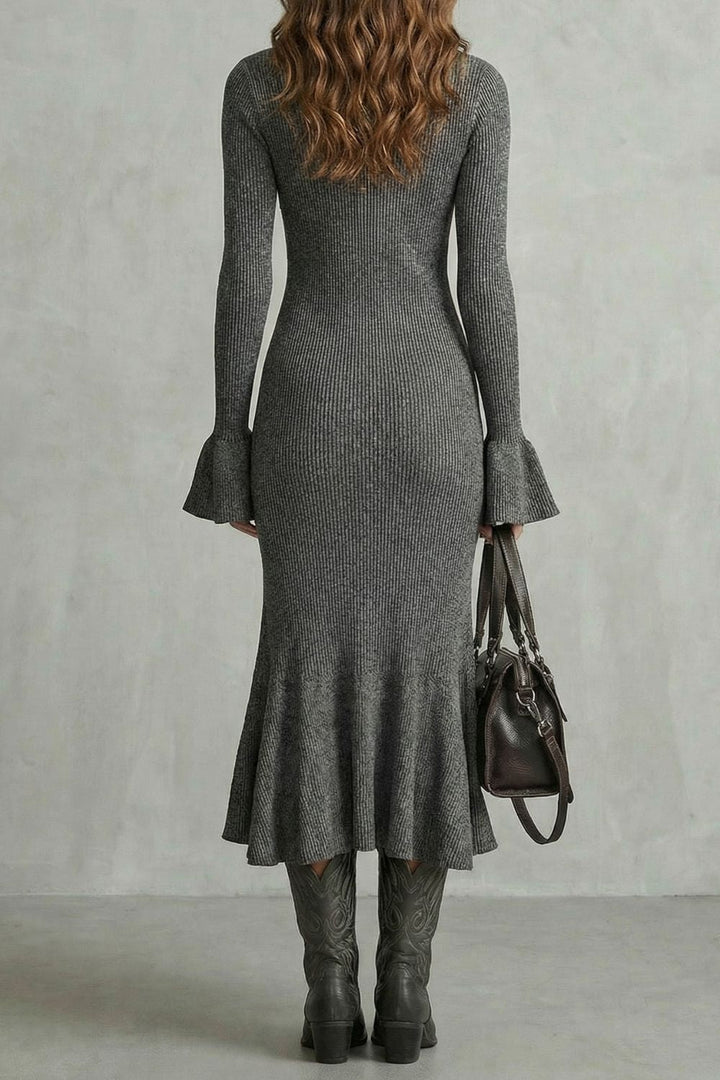 Veloria – Flared Cuff Elegance – Zip Midi Dress