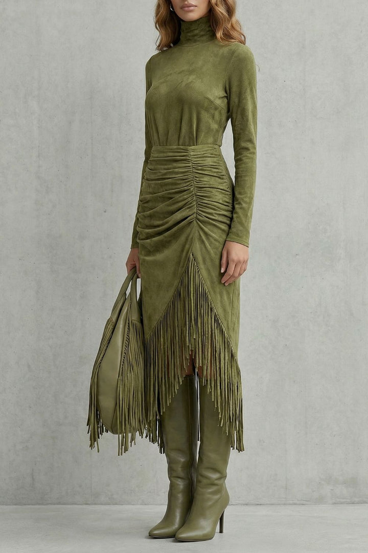 Soléna – Ruched Fringe Detail – Midi Dress