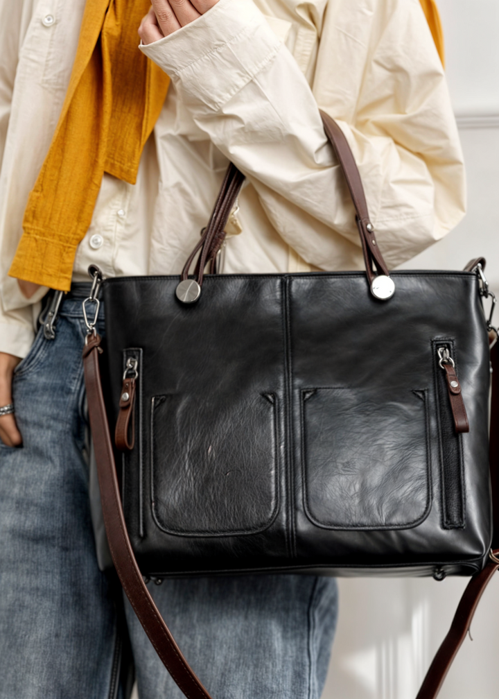 ALEXA SIGNATURE SHOULDER BAG