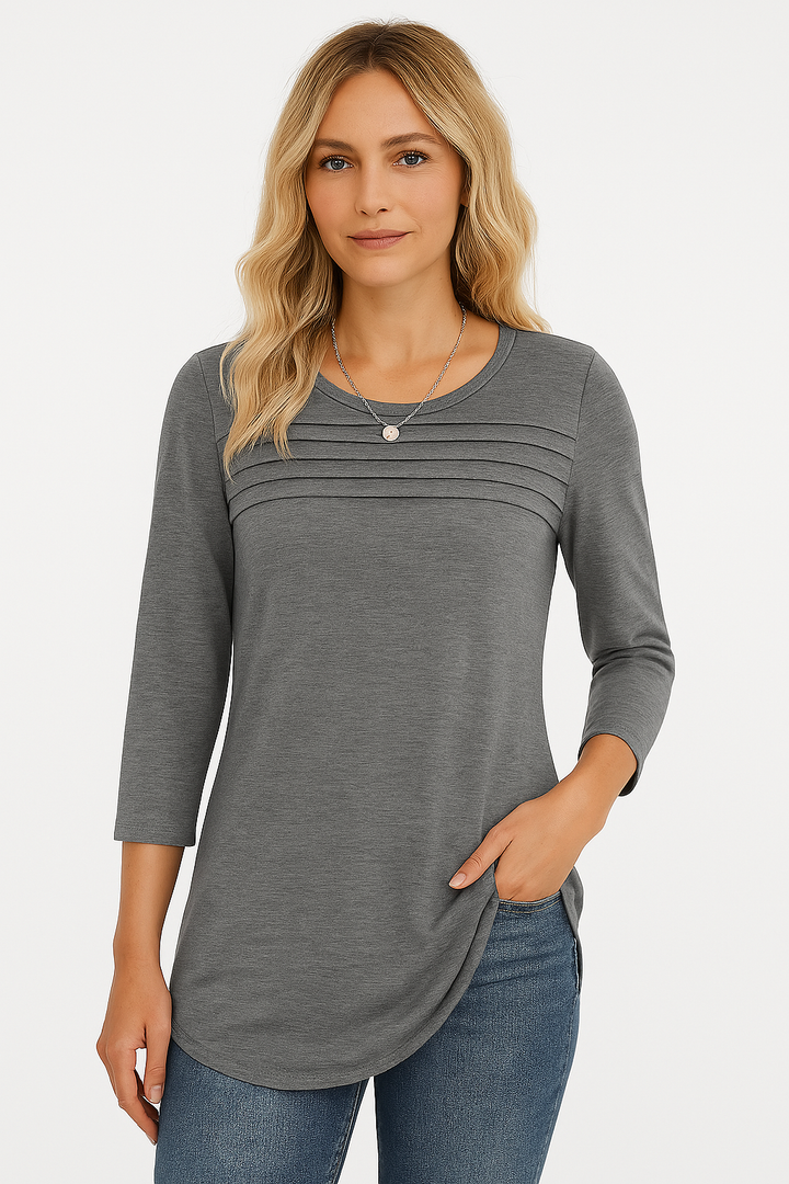 LUCY – PLEATED FRONT 3/4 SLEEVE TOP