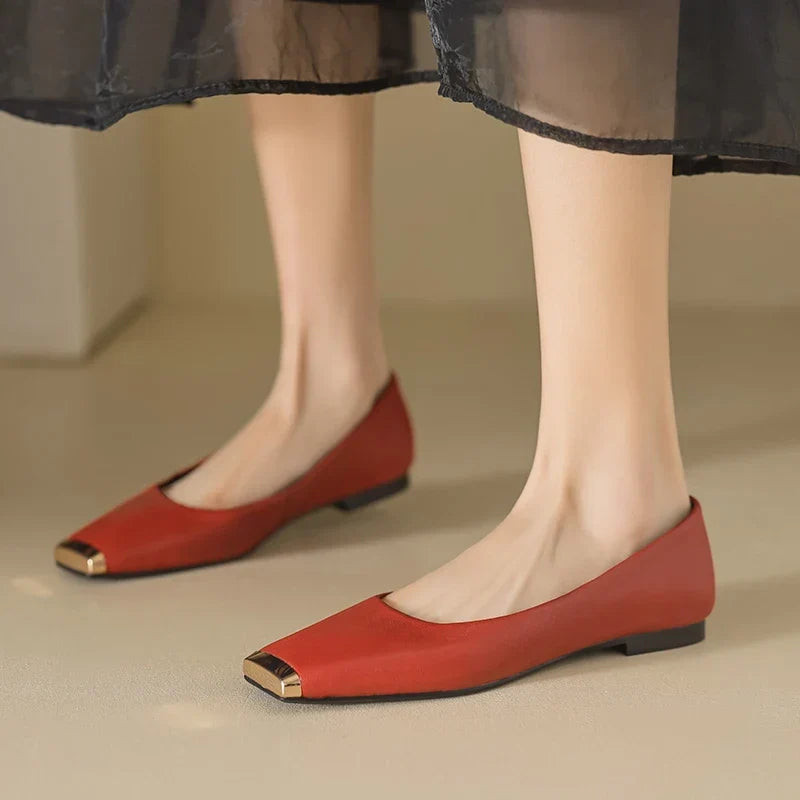 VIVIENNE LEATHER FLATS