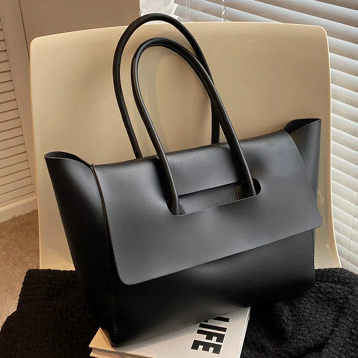 TOVA | MINIMALIST SHOULDER BAG