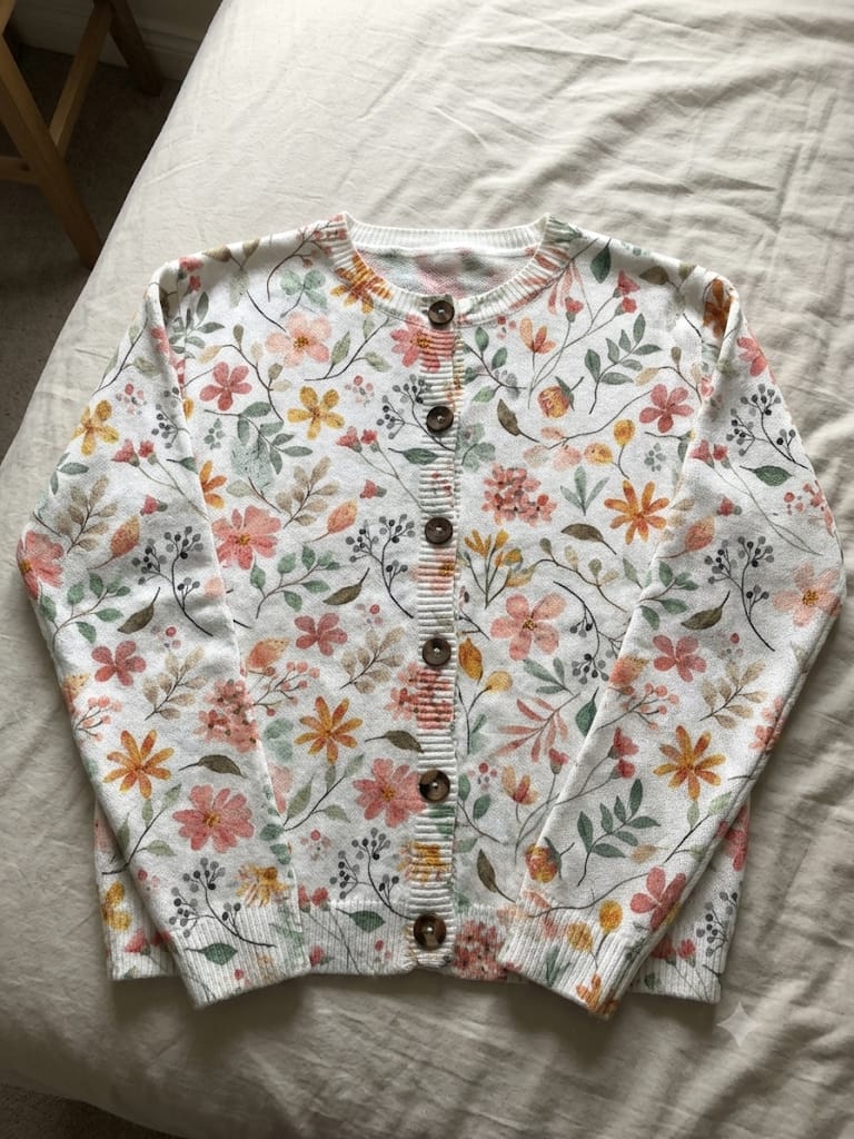 Greta™ | Vintage Floral Knit Cardigan Sweater