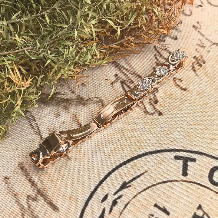 Celine™ – Elegant Magnetic Copper Bangle