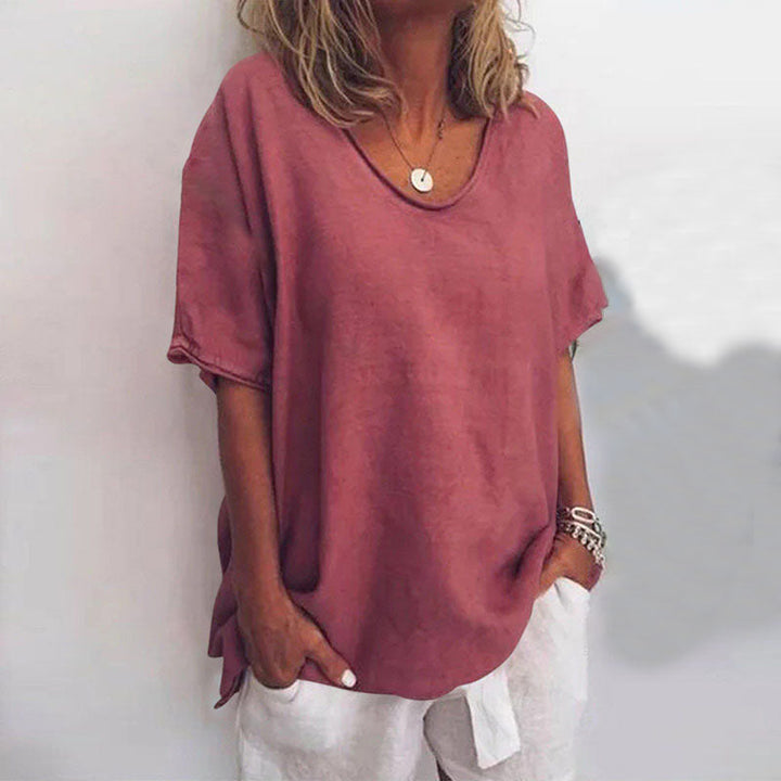 Daphne | Blouse With Scoop Neck And Short Sleeves For Women