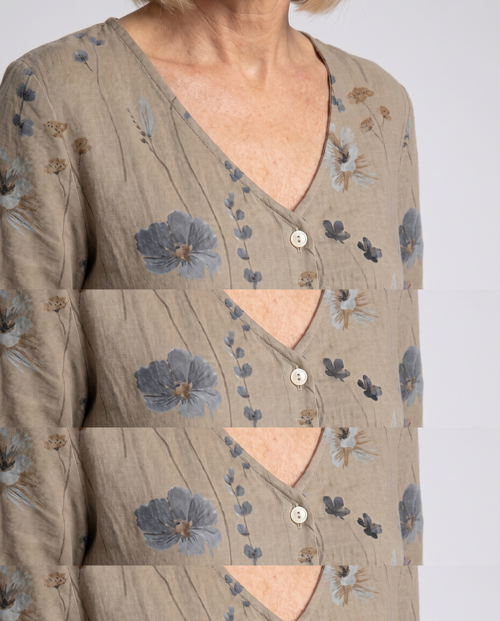 Tira | Blouse With V-Neck And Three-Quarter Sleeves For Women
